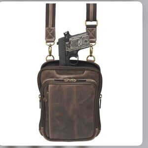GUN TOTE’N  MAMAS consealed carry crossbody bag